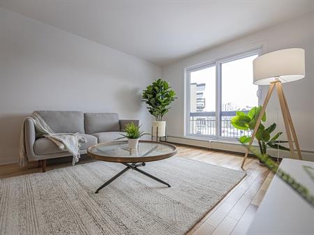 2-bedrooms (renovated) - 5200-5205-5215 Riviera Blvd., Pierrefonds