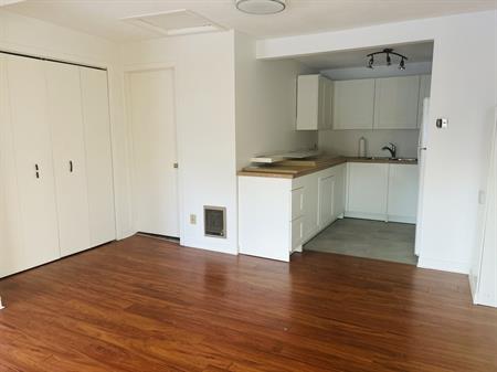 3 Et 1/2 - 1 Chambre