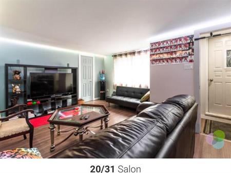 4 et ½ avec deux stationnements