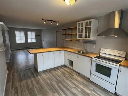 ⚠️ DISPONIBLE 1ER JUILLET ⚠️