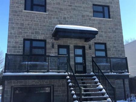 Très Grand 3 1/2. (. 700pc )