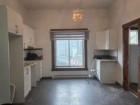 Grand 5-1/2 - Rez-de-chaussée - Lachine