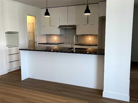 4 1/2 Disponible maintenant