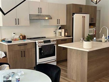 Spacieux Logement 5 1/2