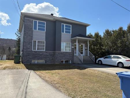 Grand Appartement 4 1/2 Charlesbourg