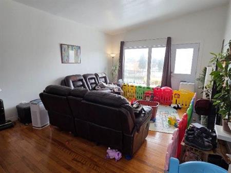 5 1/2 a louer Ste-Foy