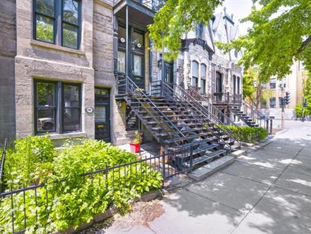 6 1/2 - Montréal (Le Plateau Mont-Royal) - 3 050 $/mois