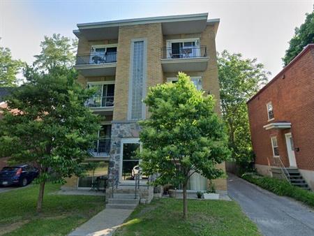 2 - 875 Avenue Joffre, Quebec