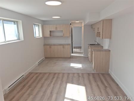 3 1/2 Neuf A à Z, électros, Respect #1