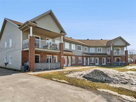 🔥 5 ½ entièrement rénové à louer – Disponible maintenant