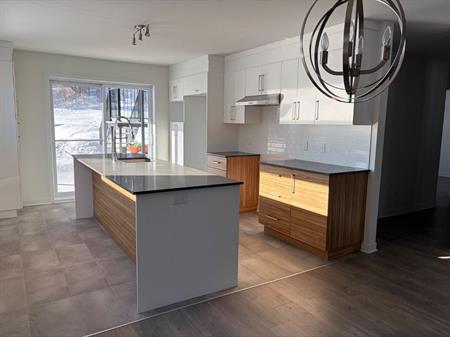 Logement 5 1/2 à louer à St-Jerome