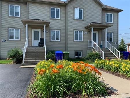 3 1/2 à louer à St Césaire