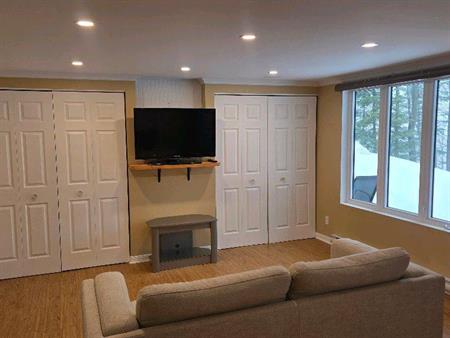 Appartement meublé et chauffé à louer - St-Sauveur