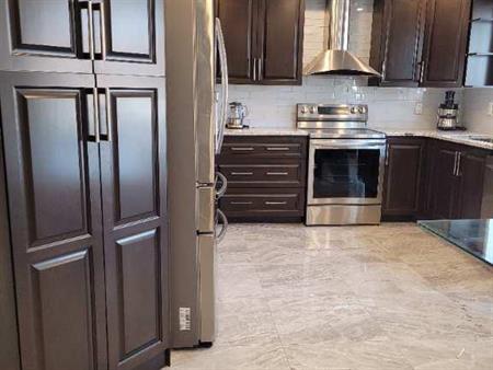 Grand et Beau 5 1/2 à Vimont, Laval