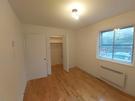 4 ½, 2 Chambres, Centre-sud, 1 Mois Free