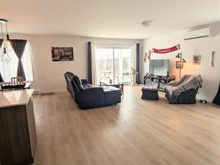 Grand 4 1/2 MODERNE - Animaux acceptés ! - Beauceville