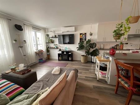 2 CH - 1 SDB - Québec - $1,595 /mo