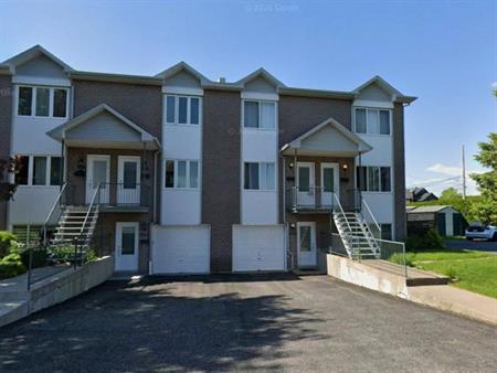 Logement à louer Sainte-Julie