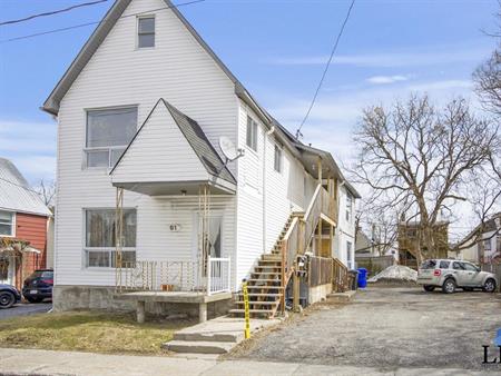 61-4 - 61 Rue Falardeau, Hull