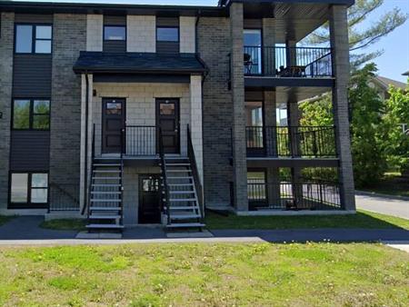 299 Chemin Freeman (Hull) Appartement 2 Chambres - Secteur Familial