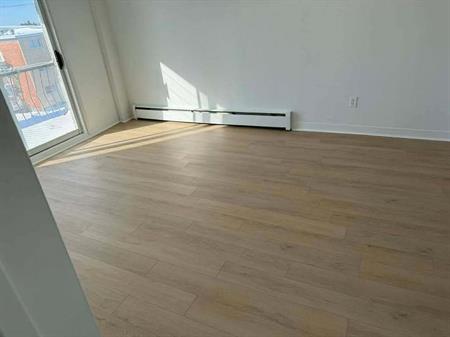 Un Magnifique Lumineux Appartement