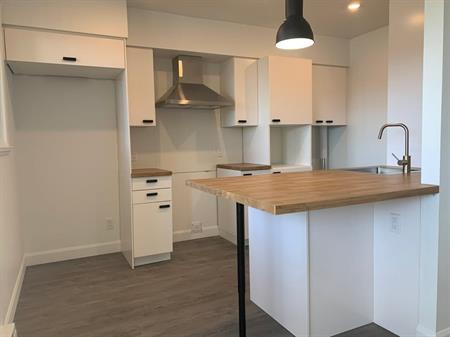 DISPONIBLE DÉS LE 1er JUILLET