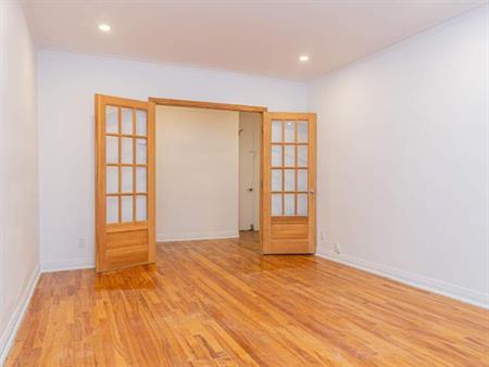 1 CH - 1 SDB - Montréal - $1,525 /mo