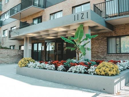 Large 1 Bedroom - 1111 Rue Mistral, Montréal