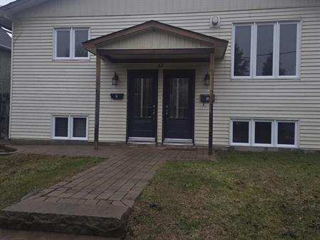 MAINTENANT -3CC BIEN SITUÉ À AYLMER