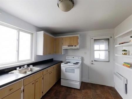 4½ Beauport, Québec - 1 295 $/mois - Thermopompe