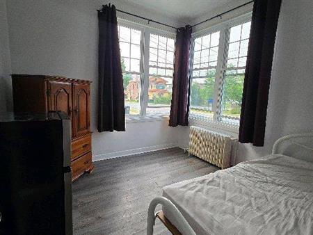 Chambre à louer 50 ans et plus pour maintenant 2026
