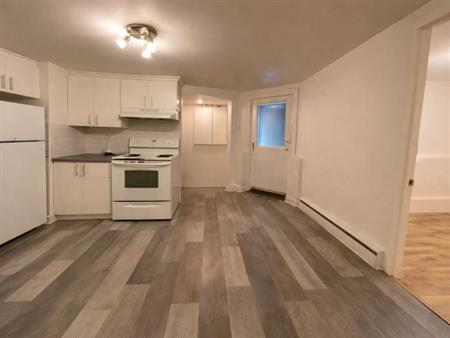 2 CH - 1 SDB - Québec - $1,325 /mo