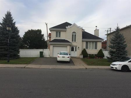 BUNGALOW SPLIT RIVIERE DES PRAIRIES +GARAGE
