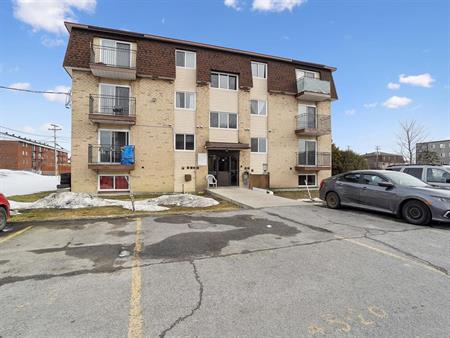 31 Rue Du Curé-André-Préseault (Gatineau) Très Beau Logement De 2 Chambres à Coucher