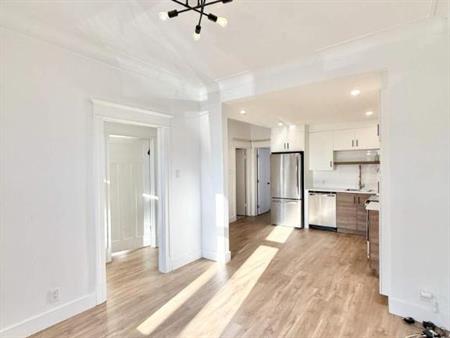 2 CH - 1 SDB - Montréal - $1,850 /mo