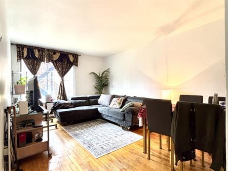 Cote Des Neiges, Grand 3.5 Libre 1er Jui