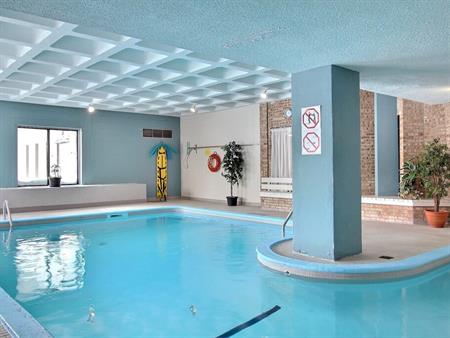 825 Beauregard, 3 ½,