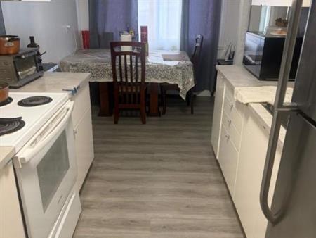 2 CH - 1 SDB - Montréal - $1,395 /mo
