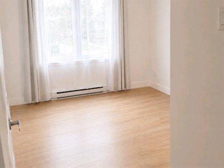 🔥 Cession de bail – Grand 5 1/2 moderne à Val-Bélair – Disponible maintenant 🔥