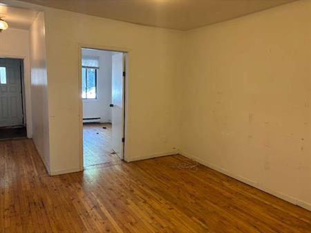6,5 à louer en juillet pt st charles Montreal