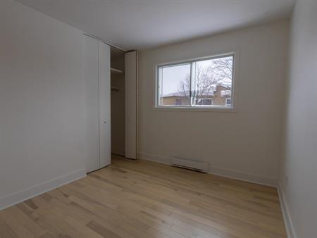 Grand et bel appartement au 1er d’un duplex