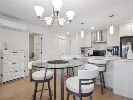 1 CH - 1 SDB - Bromont - $1,475 /mo
