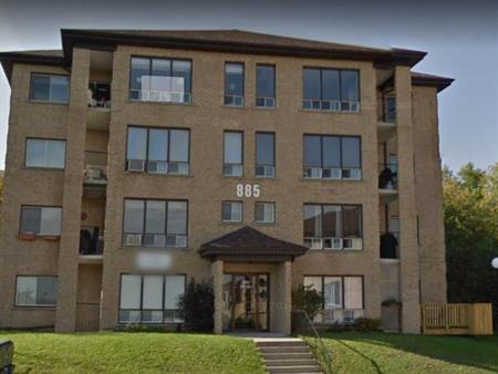 Très grand appartement 4½ Sherbrooke secteur d’Ascot