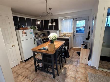 4 1/2 Vieux-Longueuil RÉNOVÉ