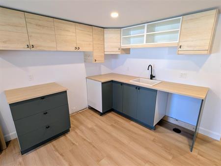 Immeuble - 448-456 Principale Nord Richmond 3 Et Demi Refait à Neuf - Richmond