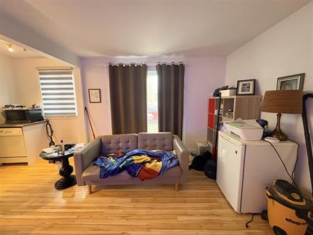 Costebelle-Banville Appartement 4 ½ à Louer Duberger-Les Saules Juillet 2026