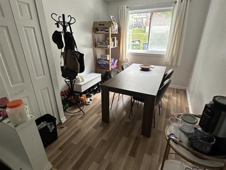 41/2 Près Du Parc JC