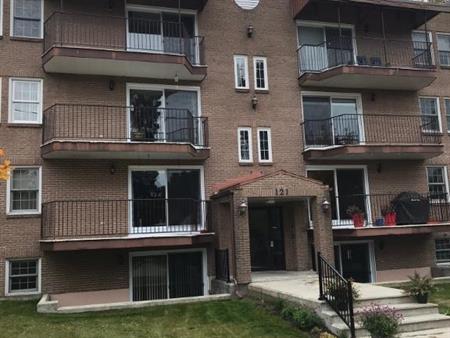 4 1/2 style condo tranquille