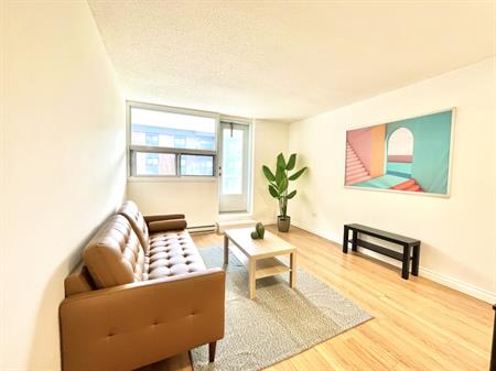 3 1/2 Tout Inclus Près De L'Uni Laval