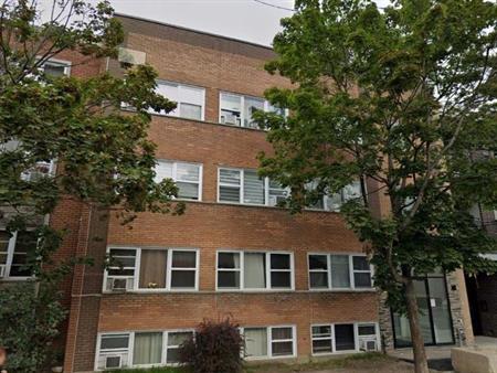 1 CH - 1 SDB - Montréal - $1,250 /mo